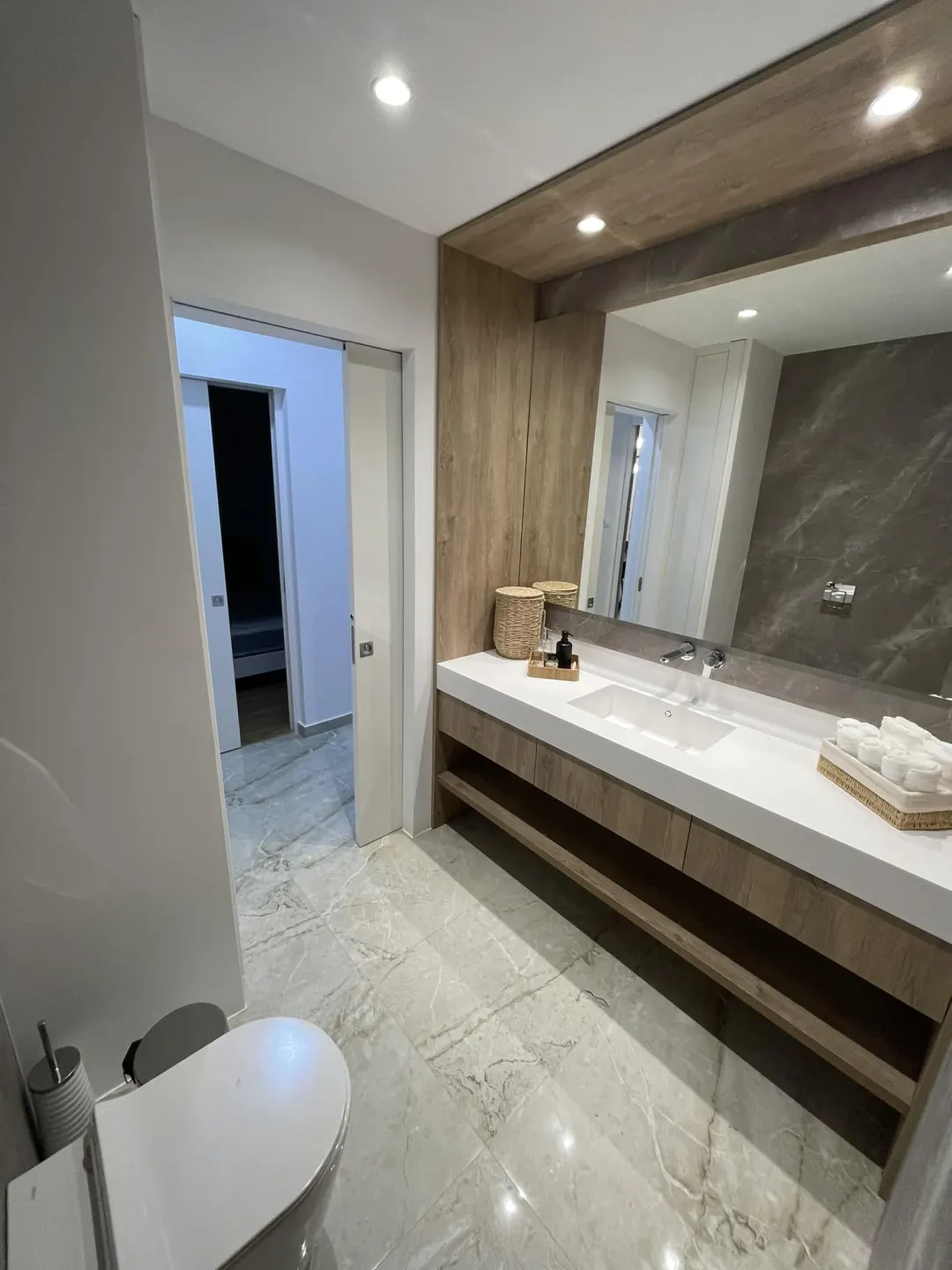 Έπιπλα WC — Άγγελος Αδάμου & Υιοί ΛΤΔ