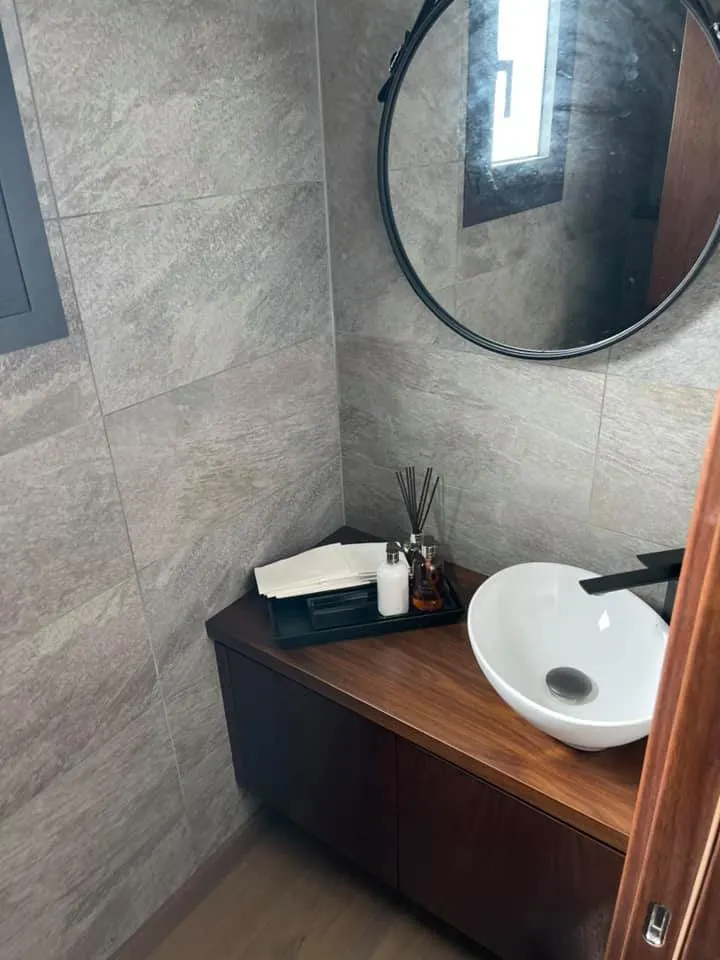Έπιπλα WC — Άγγελος Αδάμου & Υιοί ΛΤΔ
