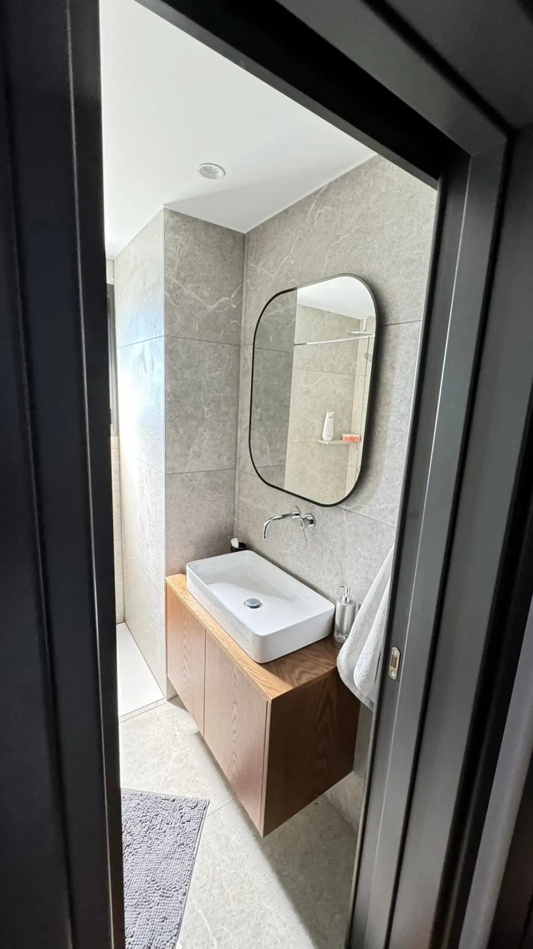 Έπιπλα WC — Άγγελος Αδάμου & Υιοί ΛΤΔ