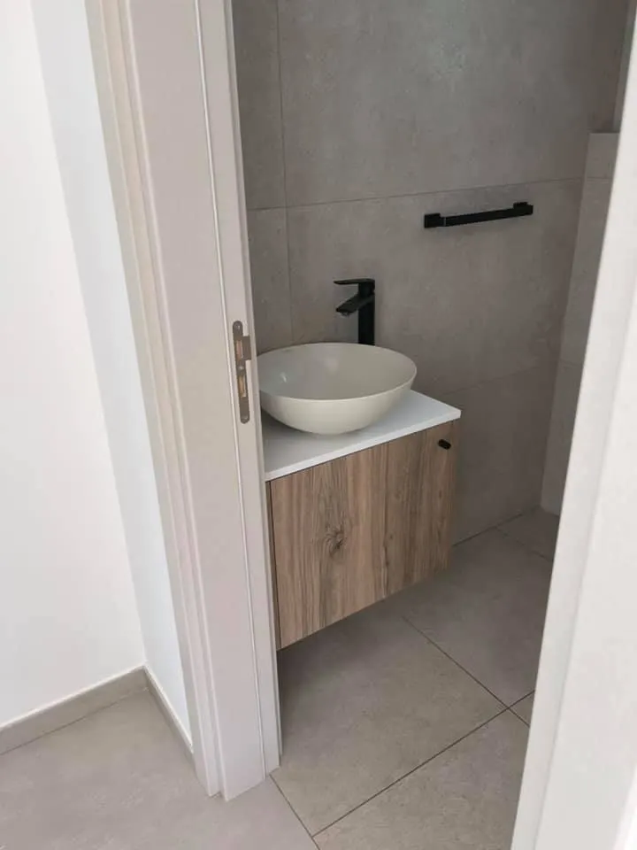 Έπιπλα WC — Άγγελος Αδάμου & Υιοί ΛΤΔ