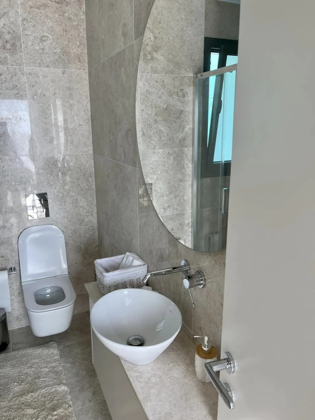 Έπιπλα WC — Άγγελος Αδάμου & Υιοί ΛΤΔ