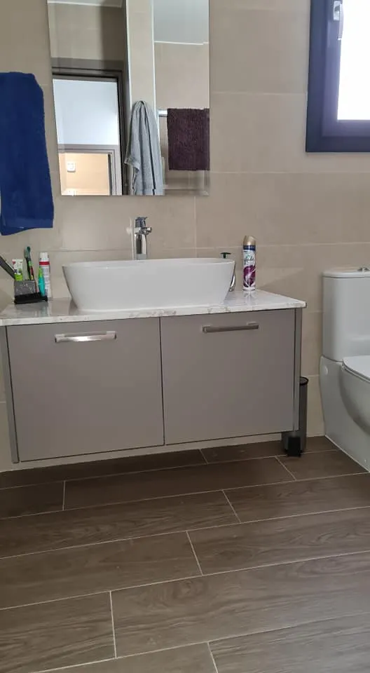 Έπιπλα WC — Άγγελος Αδάμου & Υιοί ΛΤΔ