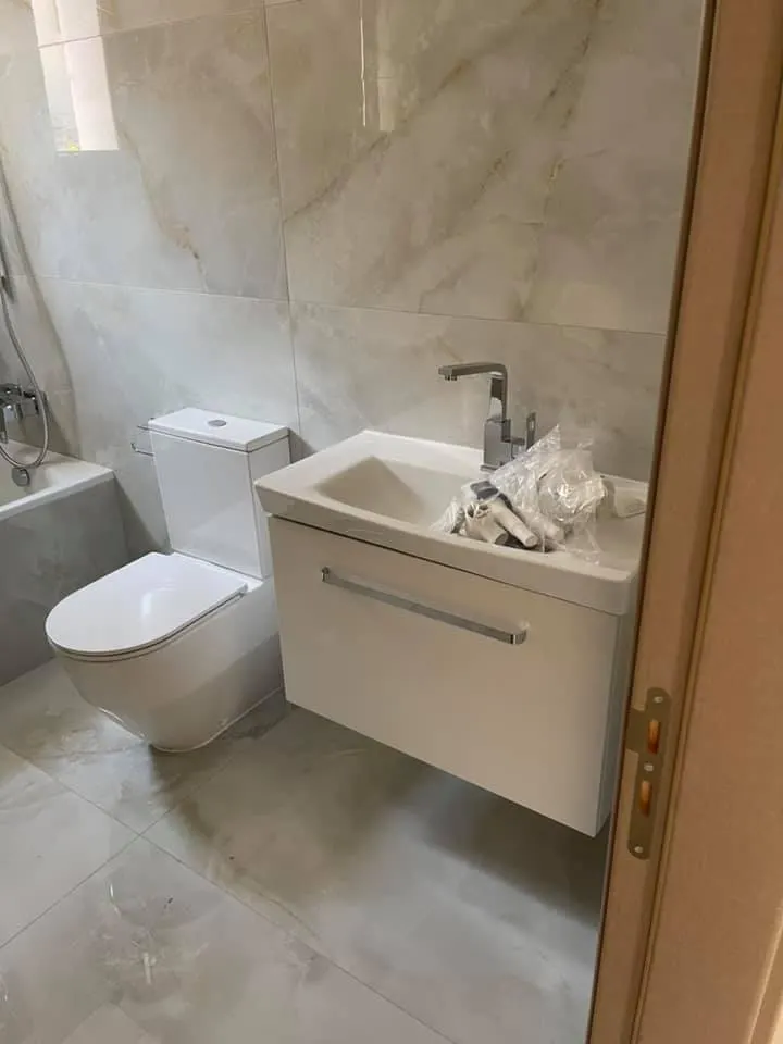 Έπιπλα WC — Άγγελος Αδάμου & Υιοί ΛΤΔ