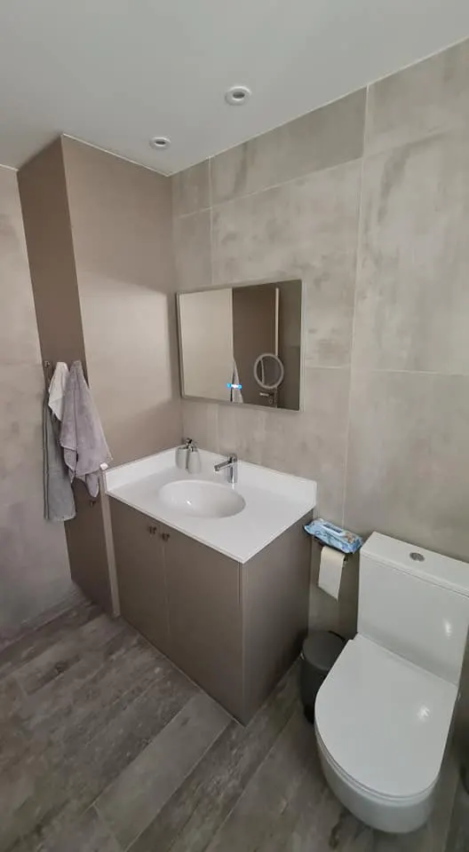 Έπιπλα WC — Άγγελος Αδάμου & Υιοί ΛΤΔ