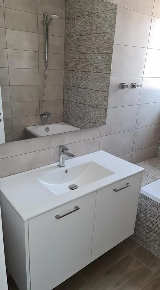 Έπιπλα WC — Άγγελος Αδάμου & Υιοί ΛΤΔ