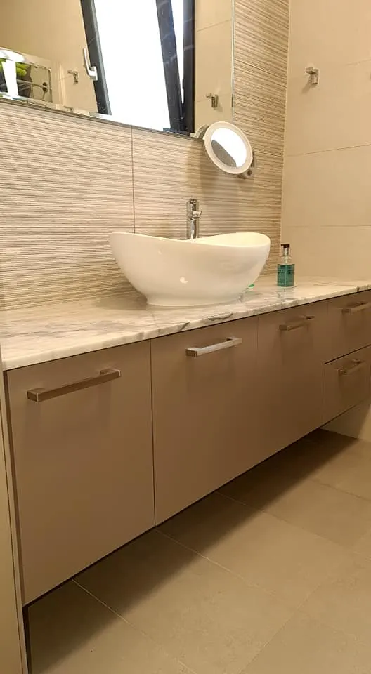 Έπιπλα WC — Άγγελος Αδάμου & Υιοί ΛΤΔ