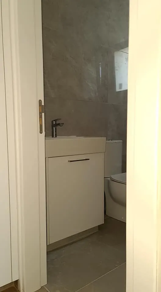 Έπιπλα WC — Άγγελος Αδάμου & Υιοί ΛΤΔ