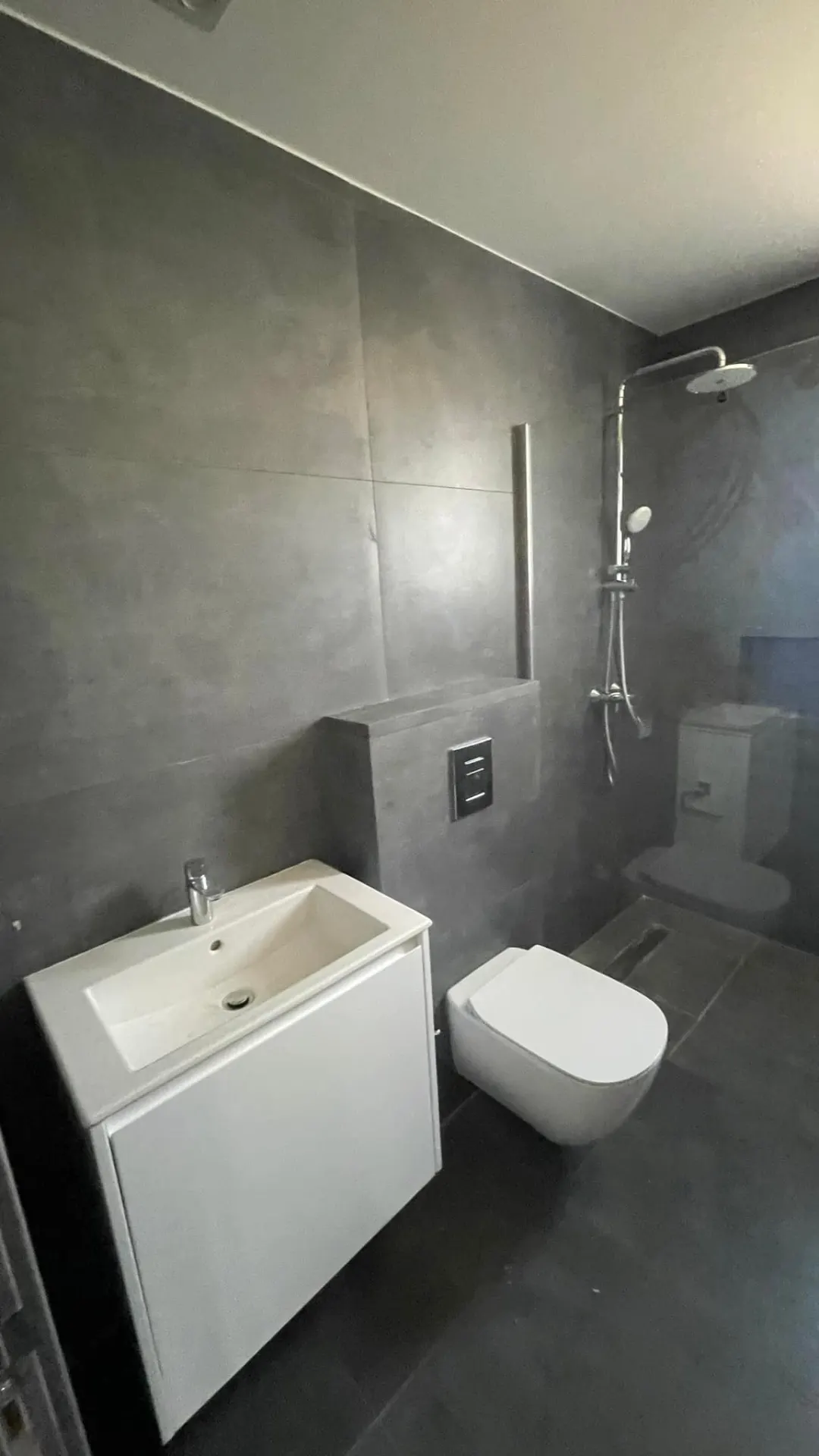 Έπιπλα WC — Άγγελος Αδάμου & Υιοί ΛΤΔ