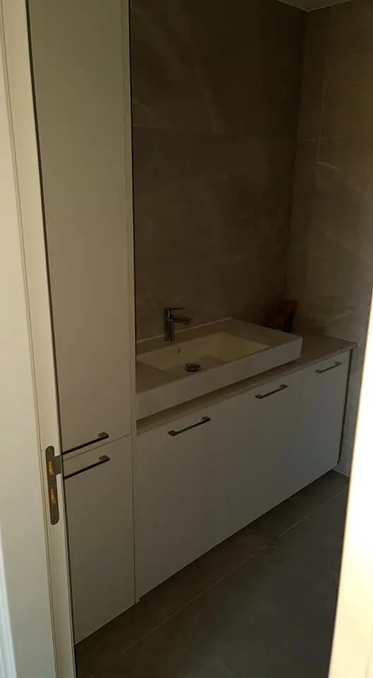 Έπιπλα WC — Άγγελος Αδάμου & Υιοί ΛΤΔ